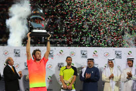 Wawrinka se lleva el triunfo en Dubai