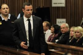 Dan 6 años de cárcel a Pistorius por asesinato de su novia