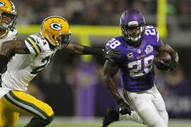 Adrian Peterson condiciona su regreso con los Vikings