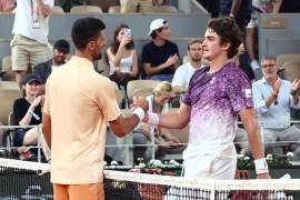Joao Fonseca eliminó a Novak Djokovic en Roland Garros 2026 tras remontar dos sets abajo en la tercera ronda.