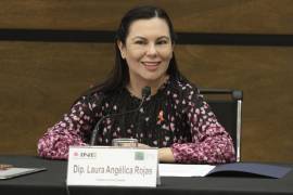 Laura Rojas pide a AMLO escuchar propuestas de la oposición