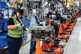 Los costos de producción de los vehículos han subido para las armadoras, ya que enfrentan problemas en el suministro de insumos como el acero, resinas para producir autopartes de plástico y gas natural en México