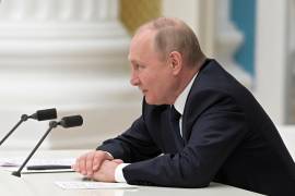 El presidente ruso, Vladimir Putin, preside una reunión en el Kremlin en Moscú. EFE/EPA/Aleksey Nikolskyi/SPUTNIK/KREMLIN