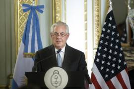 Es necesario seguir aislando a Venezuela, afirma Rex Tillerson