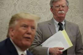 Piden demócratas testimonios de John Bolton y funcionarios en impeachmet contra Trump