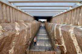 En la obra se han utilizado más de 13 mil 600 metros cúbicos en concreto, actualmente están trabajando en la construcción de las terracería.