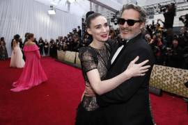 Joaquin Phoenix y Rooney Mara ya son papás