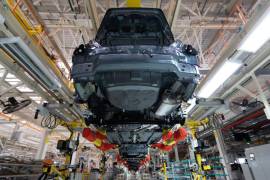 El sindicato, que representa a más de 300 mil trabajadores de la industria automotriz en Estados Unidos, sostiene que la creciente inversión china en México está poniendo en riesgo los empleos estadounidenses