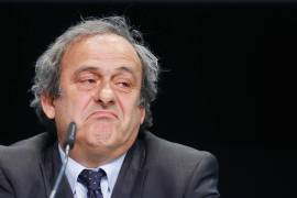 Renuncia Platini a la presidencia de la UEFA