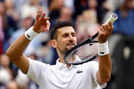 Novak Djokovic “tocó la melodía” de la victoria tras imponerse a Lorenzo Musetti en tres sets consecutivos.