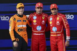 Charles Leclerc fue el amo y señor de la clasificación en el circuito de Baku, por encima de Sainz y Piastri.