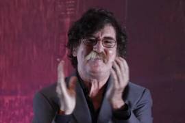 Charly García, uno de los símbolos fundacionales del rock argentino, cumple este sábado 70 años conservando el amor de cuatro generaciones de seguidores. EFE