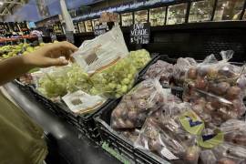 Alza. Costo de la uva puede alcanzar hasta los 120 pesos en supermercados.