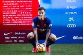 Presentan a Coutinho en el Camp Nou