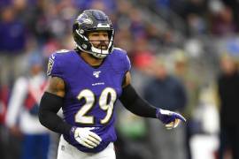 Ravens cortan a Earl Thomas por una pelea