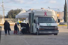 Mastógrafos móviles del IMSS recorrerán Coahuila durante abril para acercar estudios gratuitos de detección de cáncer de mama.