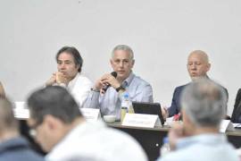 Empresarios locales expresaron su interés en fortalecer la economía de Torreón durante la reunión con el alcalde.