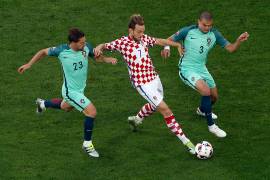 Hinchas croatas atacan a Rakitic en su casa de vacaciones