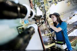 Airbus recortará &quot;aproximadamente 15 mil empleos&quot;