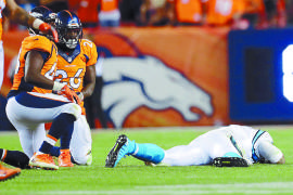 Broncos y Panthers, de protagonistas, al olvido