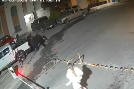 La agresión ocurrió en la caseta de vigilancia del fraccionamiento, donde el trabajador fue interceptado por los presuntos responsables tras solicitarles información sobre su ingreso al lugar.