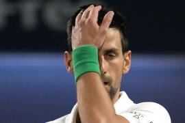 Novak Djokovic durante su partido contra Jiri Vesely en los cuartos de final del Campeonato de Dubái, el jueves 24 de febrero de 2022.