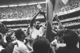 El trofeo se disputaba desde el primer Mundial en Urguay 1930 y desde 1950 se le dio el nombre de Jules Rime