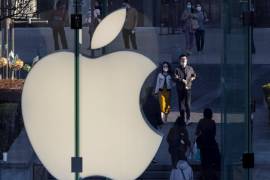 Es Apple la primera empresa de Wall Street en concluir una jornada bursátil con capitalización superior a los 3 billones de dólares.