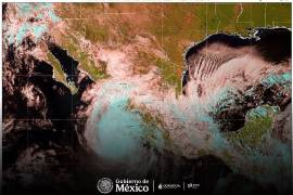 Huracán Trudy se intensifica a categoría 2