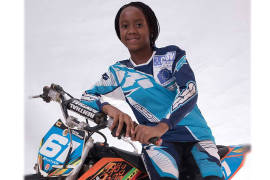 Tanya tiene tan sólo 12 años y ya es campeona de motocross