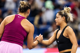 Renata Zarazúa se despidió del China Open tras ser superada en dos sets por Aryna Sabalenka en la ronda de 64 de Beijing.