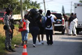 Hay 4 mil cuerpos sin identificar almacenados en las unidades forenses de Iguala, Acapulco, Zihuatanejo y Chilpancingo.