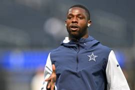 Markquese Bell, defensivo de los Cowboys de Dallas, fue arrestado en Texas y ahora enfrenta cargos relacionados con posesión de drogas.