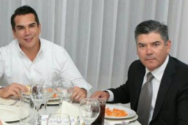 Emigdio Moreno Cárdenas aparece como apoderado legal de varias empresas, de las que al menos una se habría utilizado para transferir recursos al dirigente del PRI