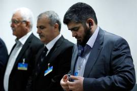 Oposición siria pide a Staffan de Mistura resolver cuestión de prisioneros políticos