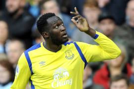 Everton acepta millonaria oferta del Manchester United por Lukaku