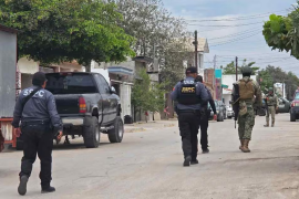 Autoridades de seguridad pública y elementos militares fueron alertados por detonaciones de arma de fuego.