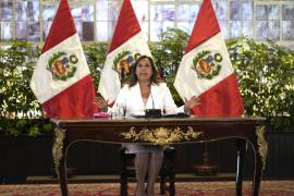 La presidenta de Perú, Dina Boluarte, anunció que se quedará en el poder hasta la fecha que dicte el Parlamento.