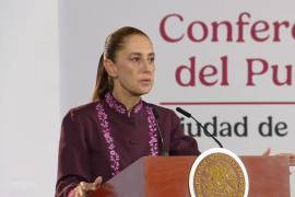Días antes del encuentro empresarial, Sheinbaum cuestionó la participación de Ronald Johnson en la colocación de la primera piedra de una Academia Internacional de Capacitación Policial en Querétaro, acto encabezado por el gobernador Mauricio Kuri.