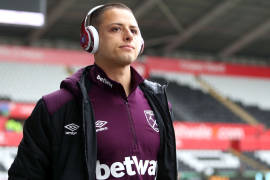 A pesar del mal rendimiento del 'Chicharito' Hernández, Pellegrini aún lo quiere en el equipo