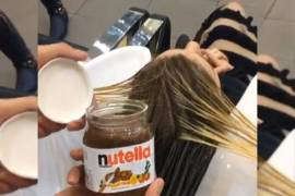 Estilista utiliza nutella para teñir el cabello