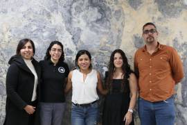 Miembros de la primera expedición mexicana a la Antártida; Patricia Valdespino, Laura Almaraz, Daisy Valera y Rafael López en Ciudad de México.