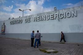 El personal de la Comisión Estatal de Derechos Humanos de Nuevo León (CEDHNL) acudió al Penal de Apodaca, la noche del jueves.