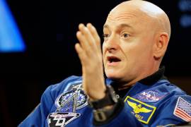 Astronauta Scott Kelly sufre dolores en músculos y articulaciones