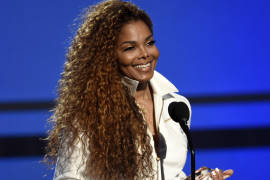 Janet Jackson dice que se está recuperando, niega cáncer