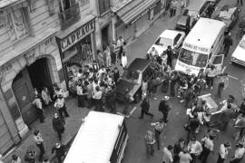 Vista general de la escena del ataque al restaurante Jo Goldenberg en París, Francia, el 9 de agosto de 1982. Hicham Harb era uno de los hombres más buscados de Francia y un fugitivo durante décadas
