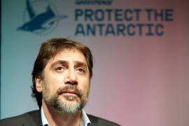 Promueve Bardem en Berlín protección del fondo marino de la Antártida