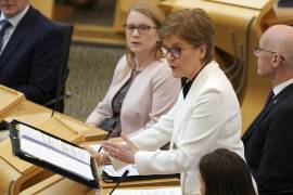 Nicola Sturgeon, primera ministra escocesa, en el Parlamento de Escocia en Holyrood, Edimburgo.