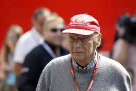 Tras el trasplante de pulmón, Niki Lauda ya respira por sí mismo