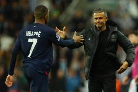 Kylian Mbappé y Luis Enrique han llevado al PSG a la cima de la Ligue 1 y a calificar a los Octavos de Final de la Champions League.